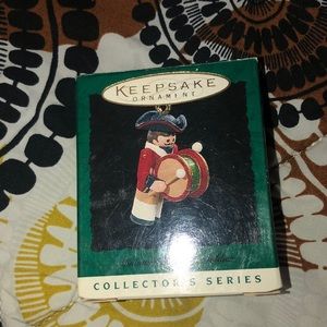 Keepsake ornament collectibles